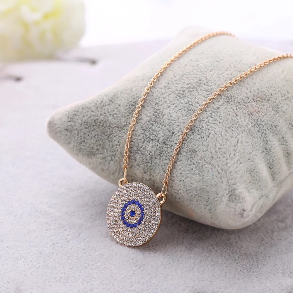 Necklace 🛍